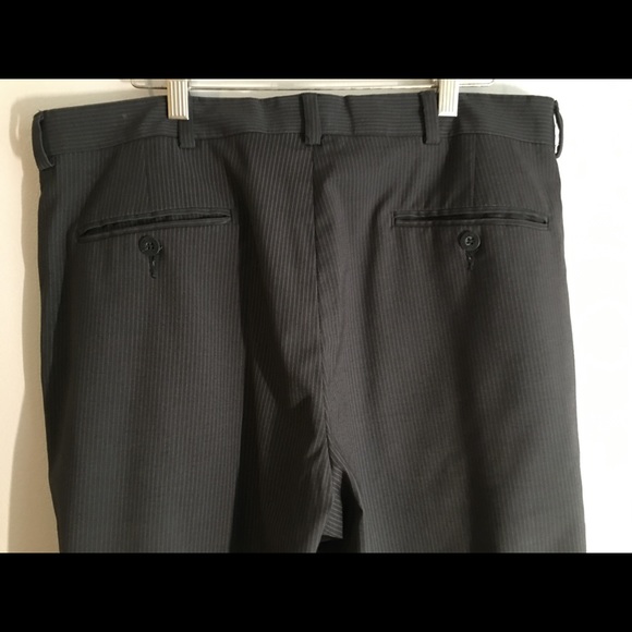 Men’s Kenneth Cole dress pants - Picture 4 of 7